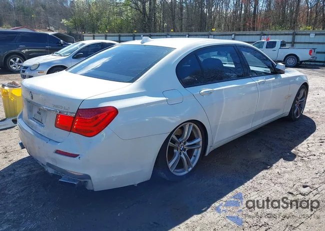 WBAKB8C58ACY63165: 44531582