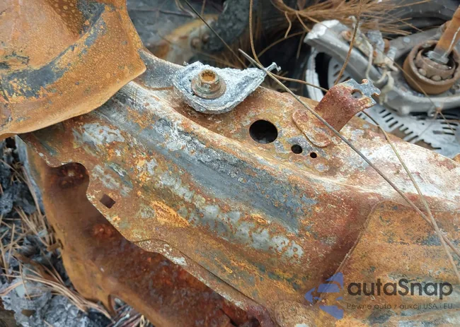 WAUL2AF21KN039205: 44532695