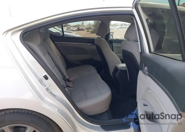 5NPD84LF5JH308027: 44532816