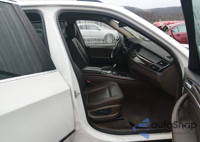 5UXZV4C59DL992942: 44532823