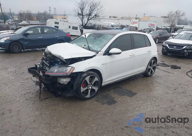 3VW547AU4HM006720: 44532825