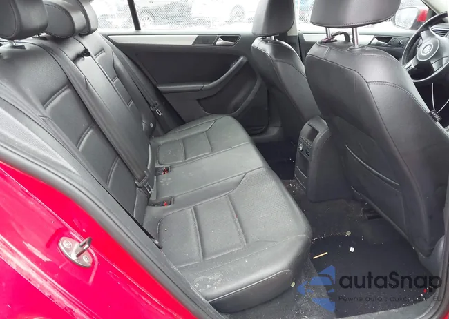 3VWDP7AJ9DM403603: 44532965