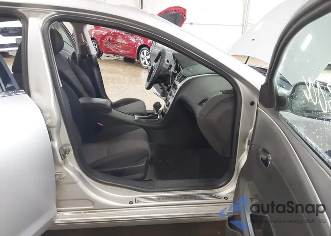 1G1ZC5E14BF348521: 44533006