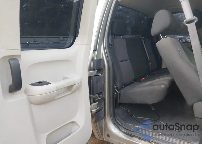 1GCRKPEA7DZ244709: 44533079