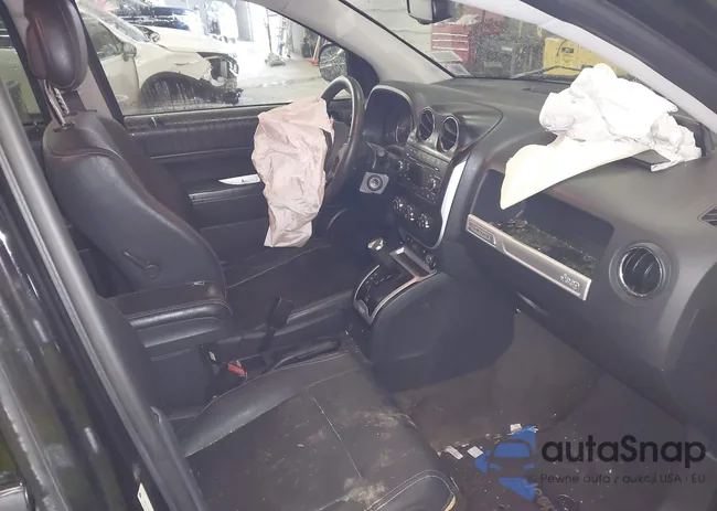 1C4NJDEB6FD371279: 44533123