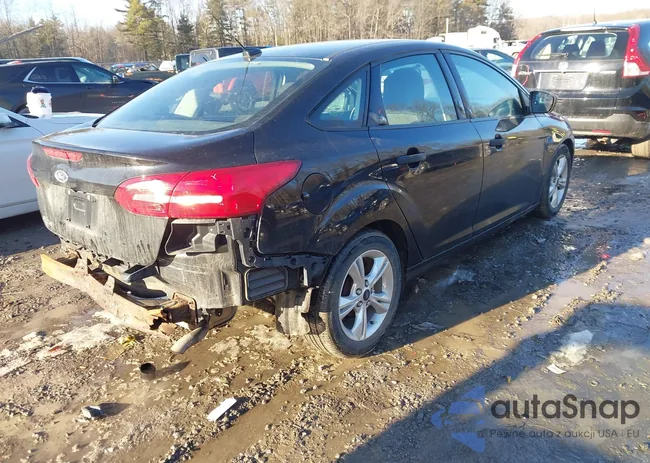 1FADP3E21HL330514: 44533141