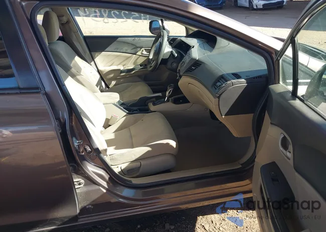 2HGFB2F55CH522854: 44533168