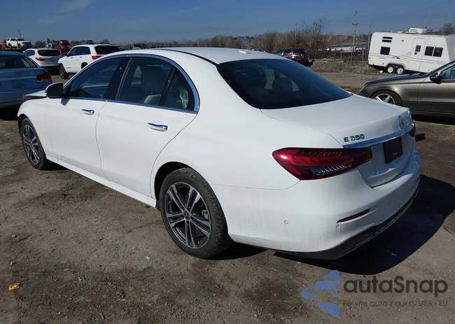 W1KZF8EB8PB176409: 44533169