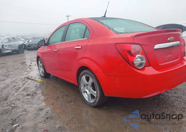 1G1JE5SB5E4193143: 44532216