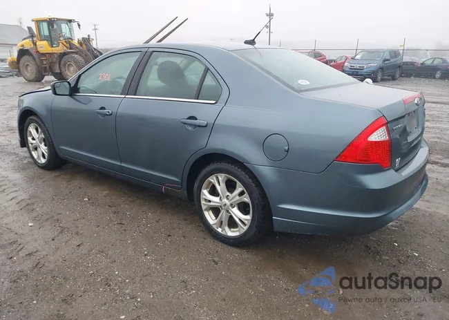 3FAHP0HA2CR158037: 44532301