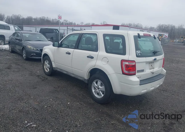 1FMCU02789KB80188: 44532372