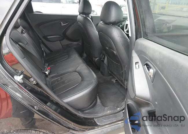 KM8JUCAG9EU936071: 44532395