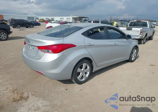 5NPDH4AE3DH385574: 44532462