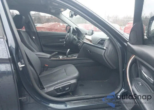 WBA3B5G58FNS19397: 44532464