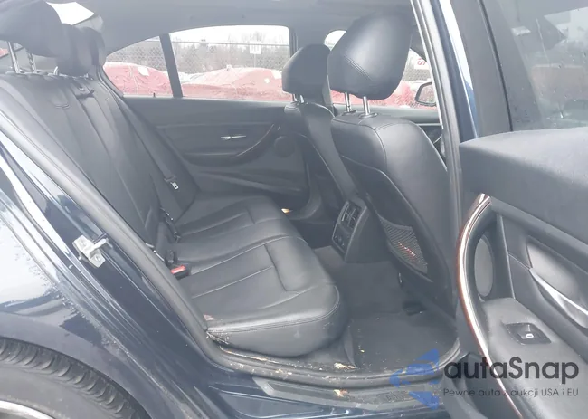 WBA3B5G58FNS19397: 44532464