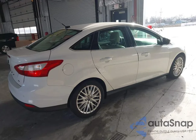 1FAHP3H26CL317652: 44532588