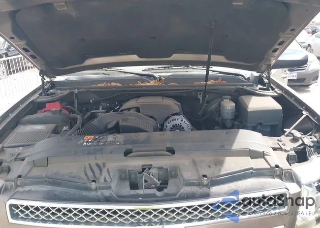 1GNSCJE07BR327726: 44533631