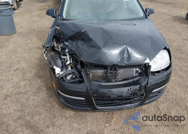 3VWRX7AJ5AM105731: 44533637