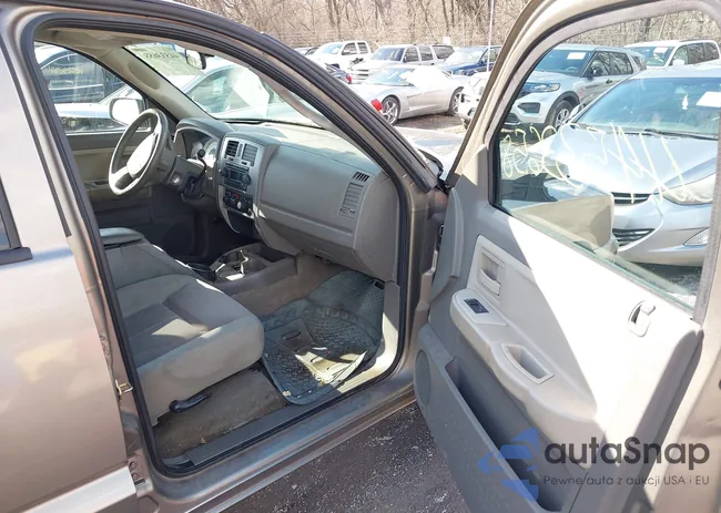 1D7HE48K06S532806: 44533658