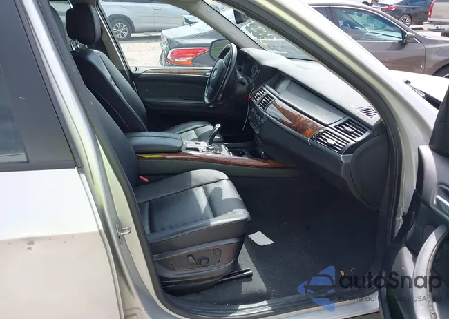 5UXZW0C5XCL673280: 44533755