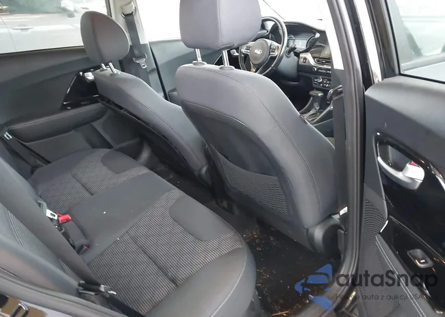 KNDCB3LC1L5438886: 44533807