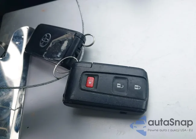 JTDKB20U183380784: 44533921