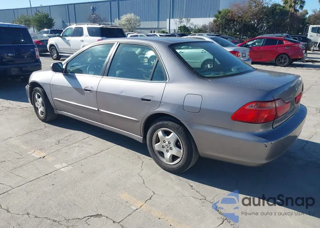 1HGCG1654YA008613: 44533990