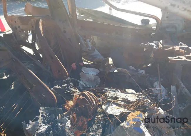 1V2BMPE8XPC054871: 44533295