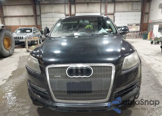 WA1AY74L69D007772: 44533323