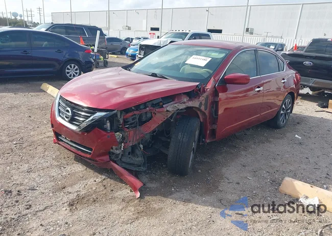 1N4AL3AP2HC135747: 44533380