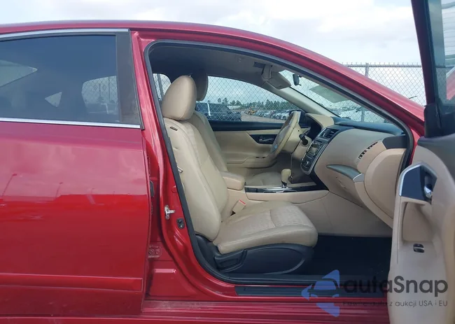 1N4AL3AP2HC135747: 44533380