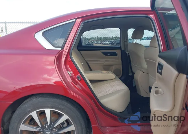 1N4AL3AP2HC135747: 44533380