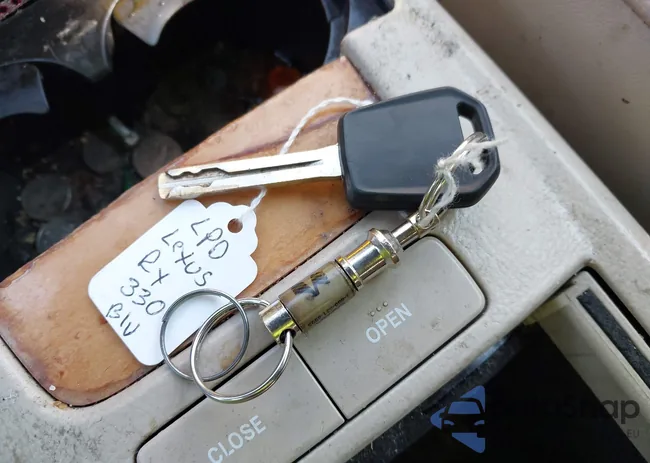 2T2HA31U34C016073: 44533404