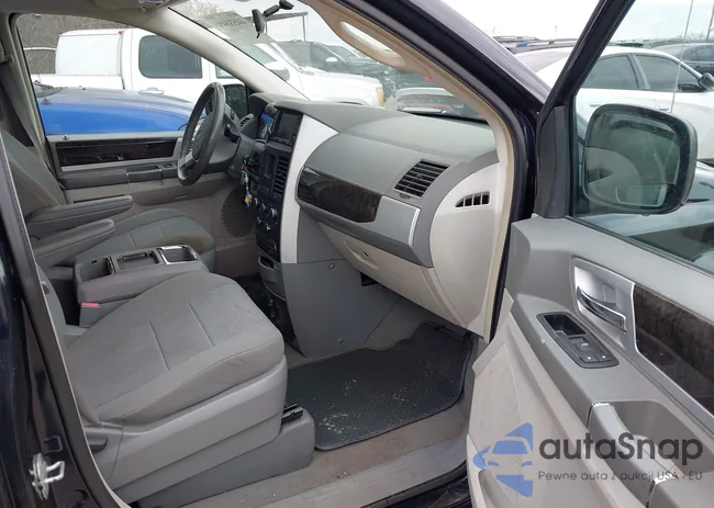 2D4RN6DX0AR355764: 44533493