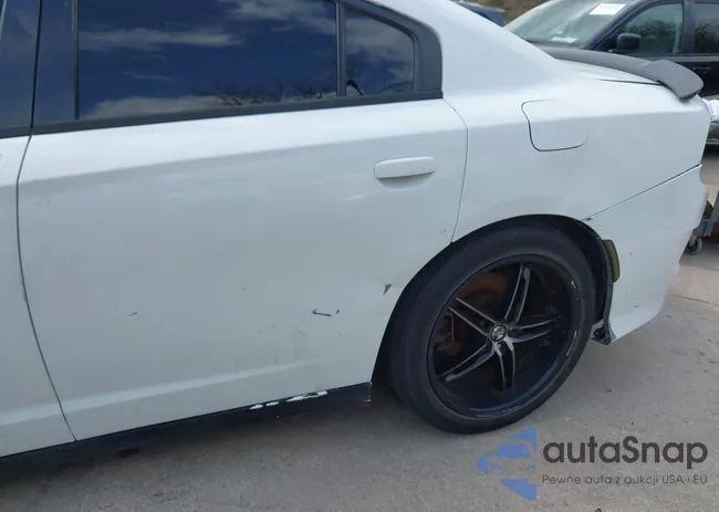 2C3CDXBG8GH241819: 44533523