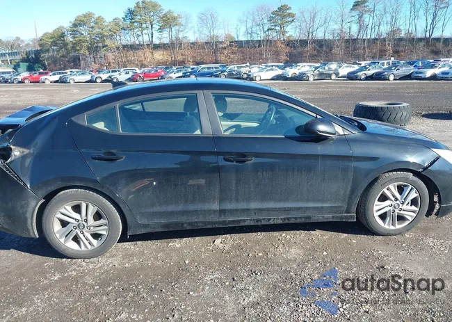 KMHD84LF6KU851678: 44533544