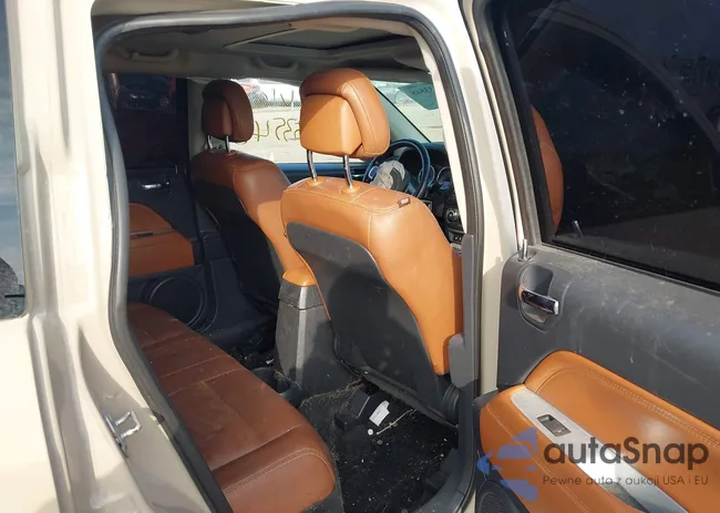 1C4NJDEB9GD767742: 44533548