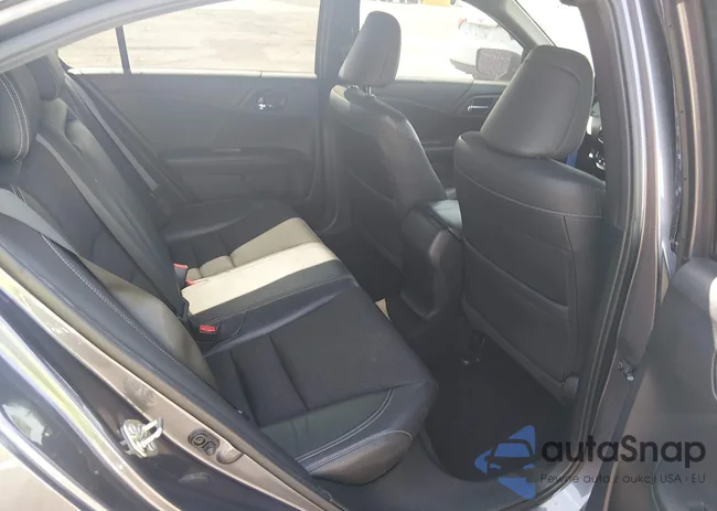 1HGCR2F53GA139868: 44533579