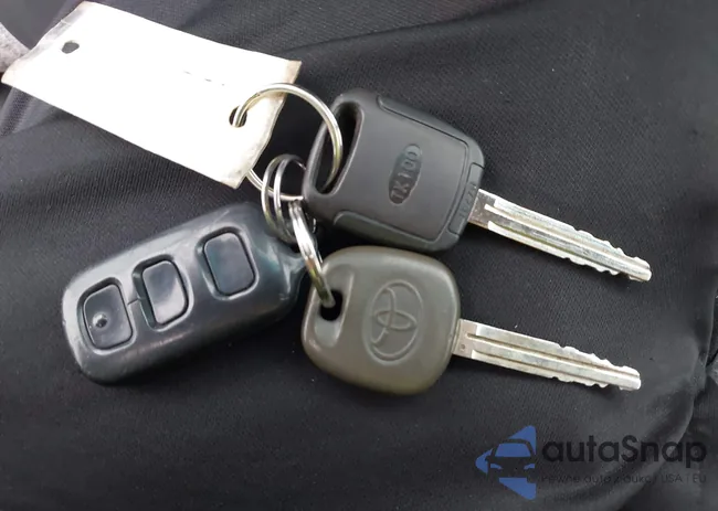 2T1KR32E75C413913: 44533601