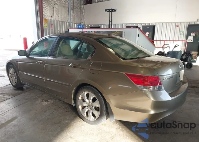 1HGCP2F85AA095735: 44534742