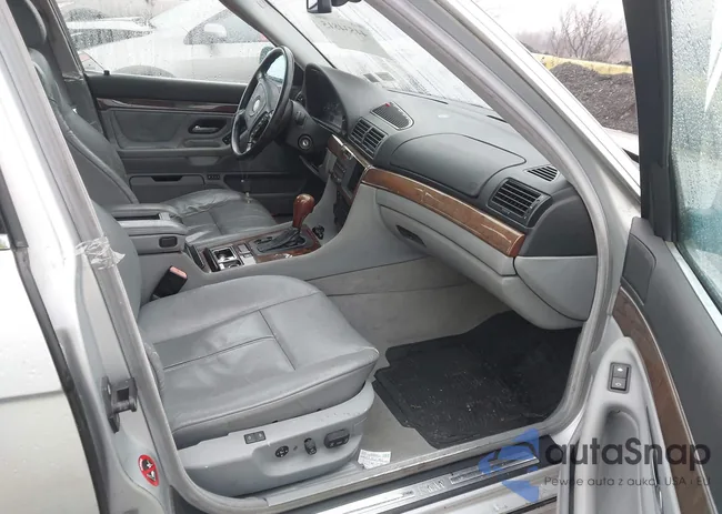 WBAGH8343YDP08569: 44534815