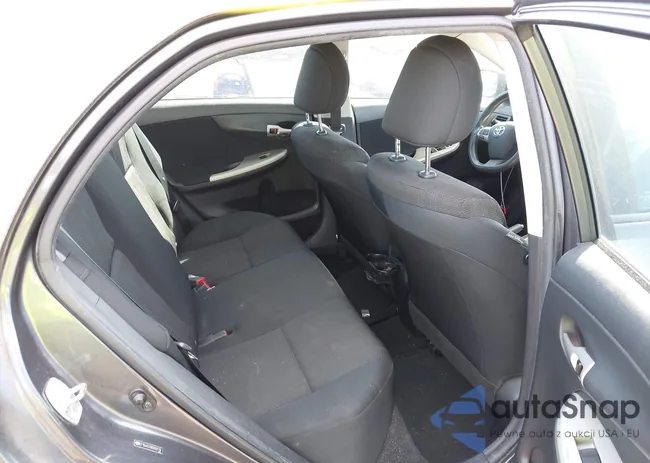 2T1BU4EE6BC662778: 44534927