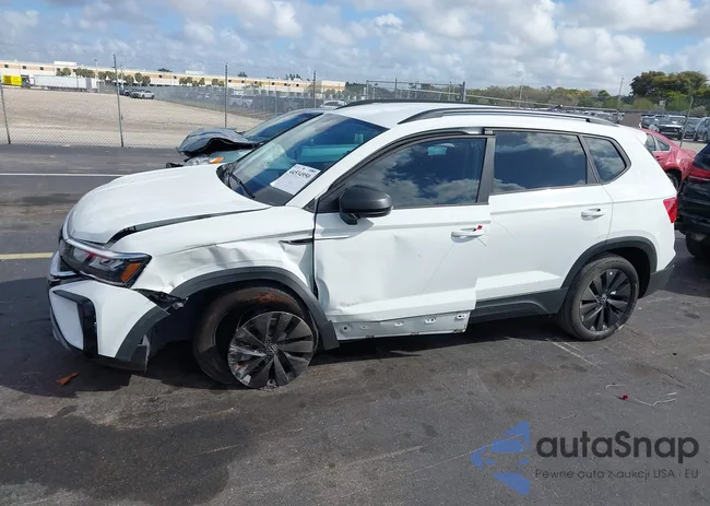 3VV5X7B26RM076536: 44534950