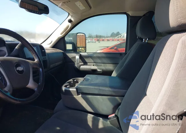 1GCEK19J38Z135837: 44534975