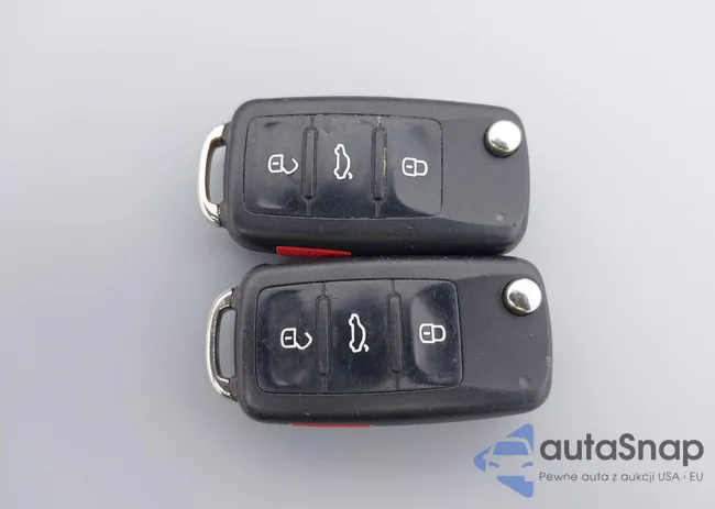 3VW2B7AJ8HM249929: 44535056