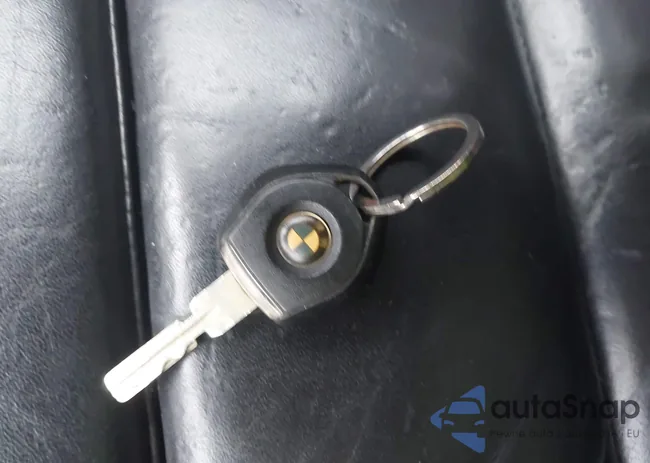 WBSCD9325WEE08083: 44535144