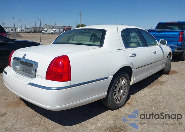 1LNHM82W17Y606387: 44535208