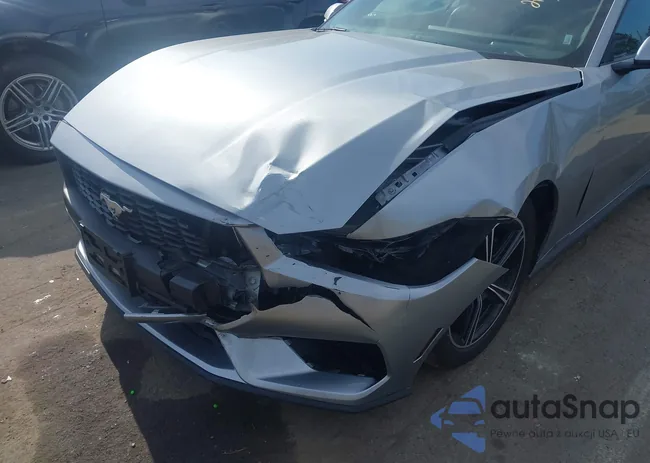 1FAGP8UH0S5127643: 44534221