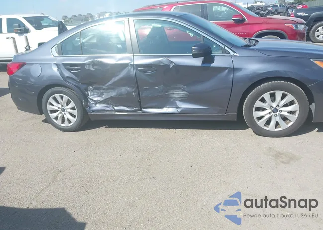 4S3BNAF62G3009304: 44534334