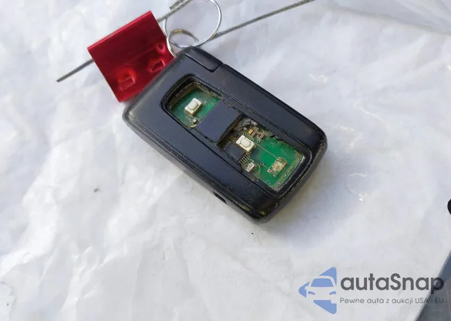 JTDKB20U753052104: 44534352